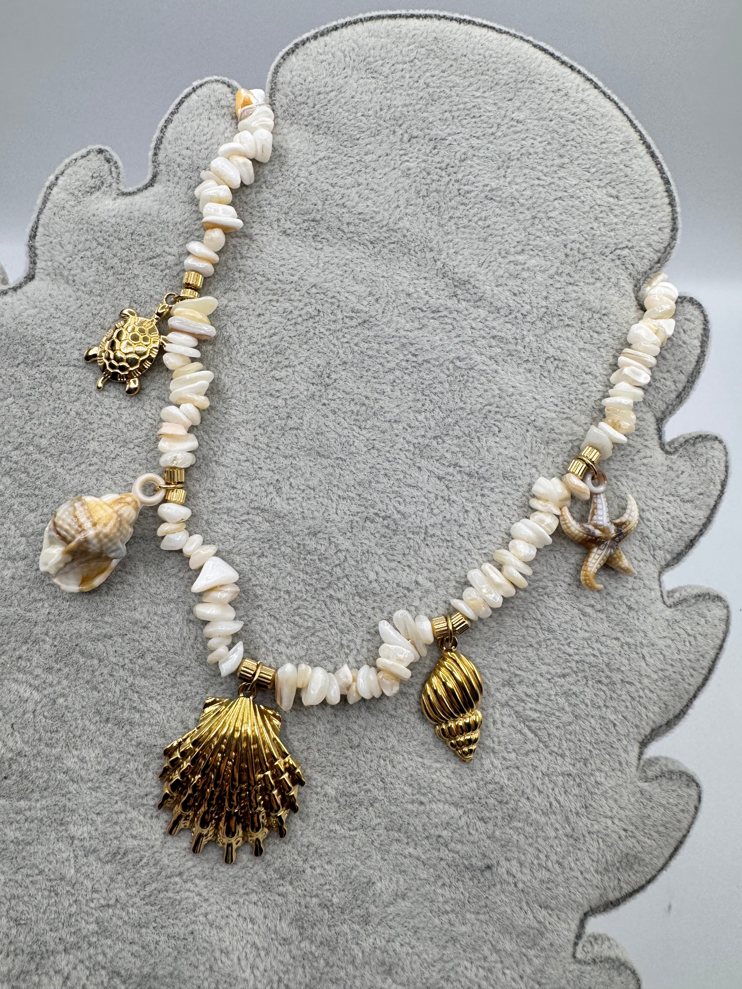 Collana Mara