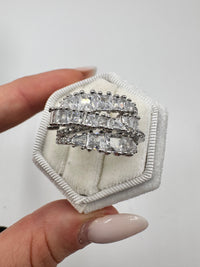 Anello Helena