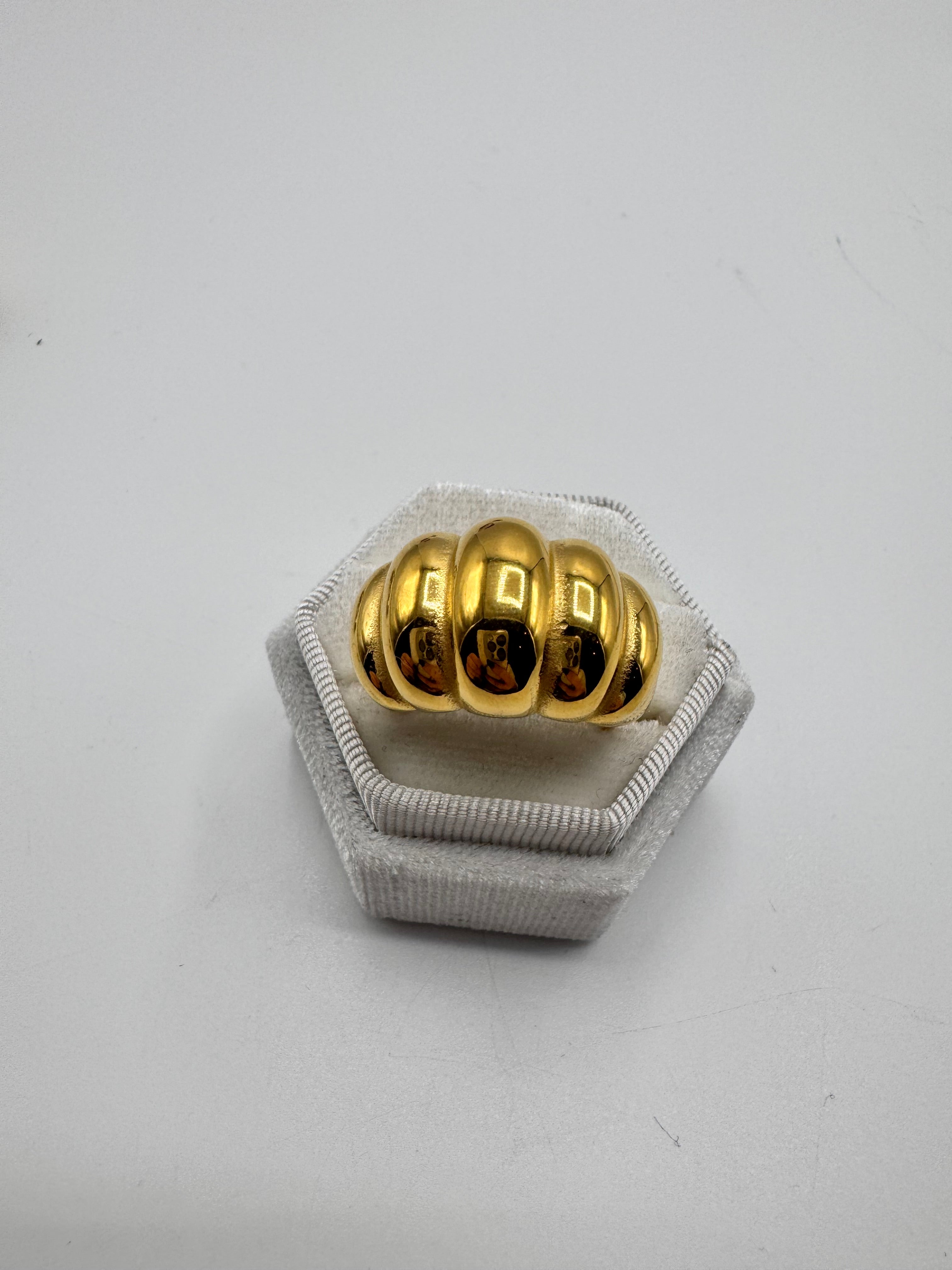 Anello Maira